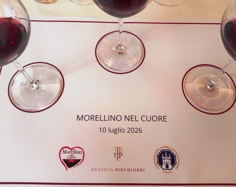 Wine-tasting placemat with four red wine glasses, title 'Morellino nel cuore' and date 10 luglio 2026.